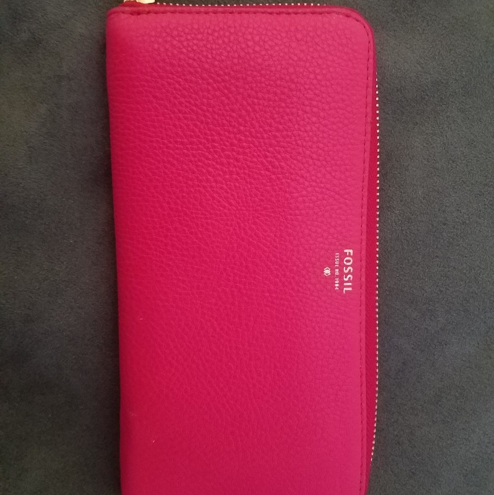 Fossil wallet